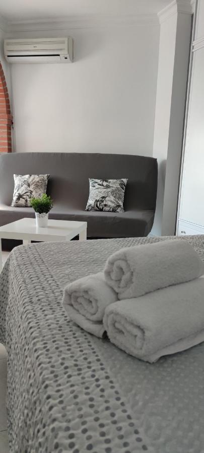 Estudio Torrox Playa- Vistas Al Mar Y Piscina エクステリア 写真